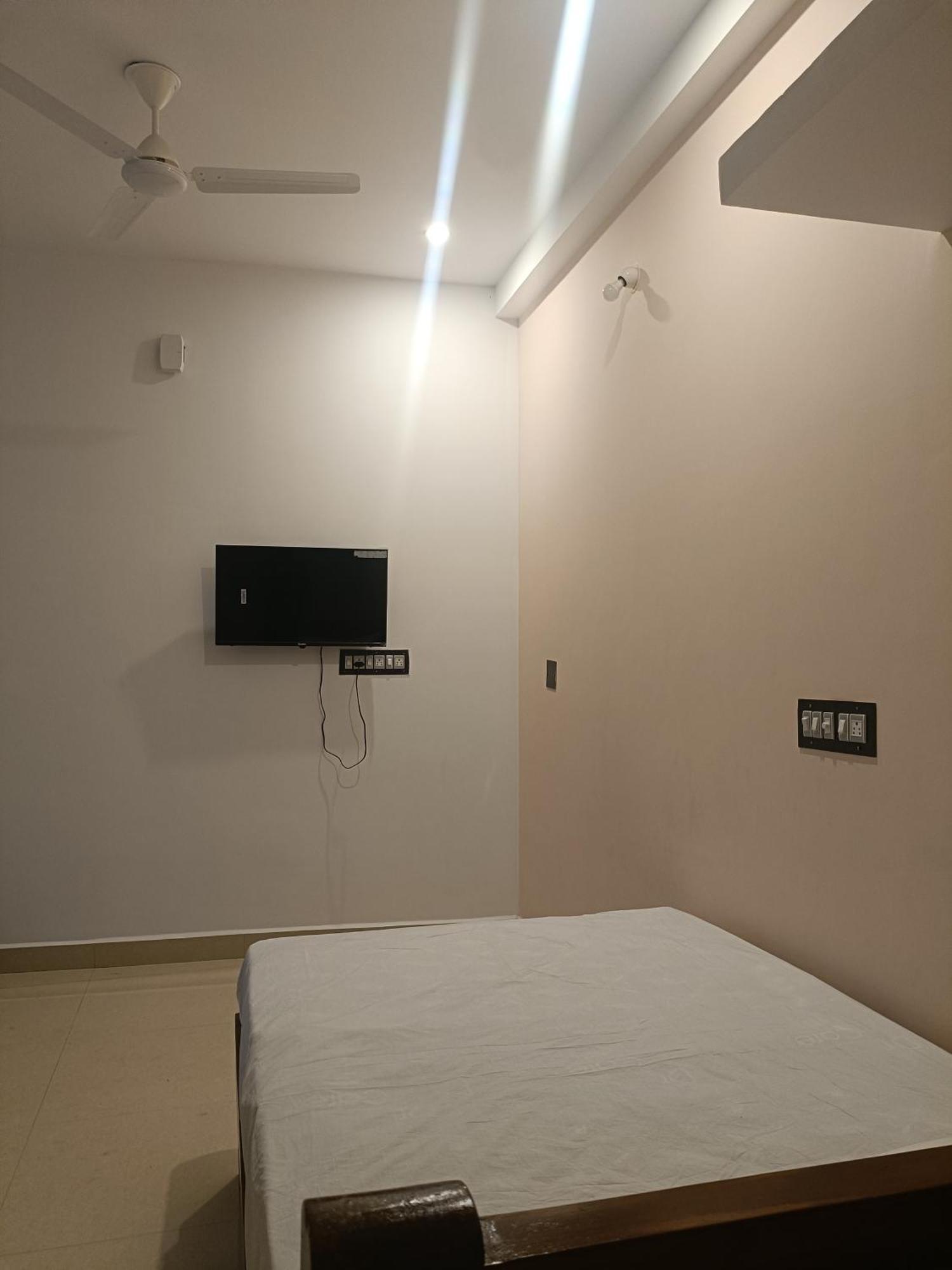 La Starlight Stay Pondicherry Dış mekan fotoğraf