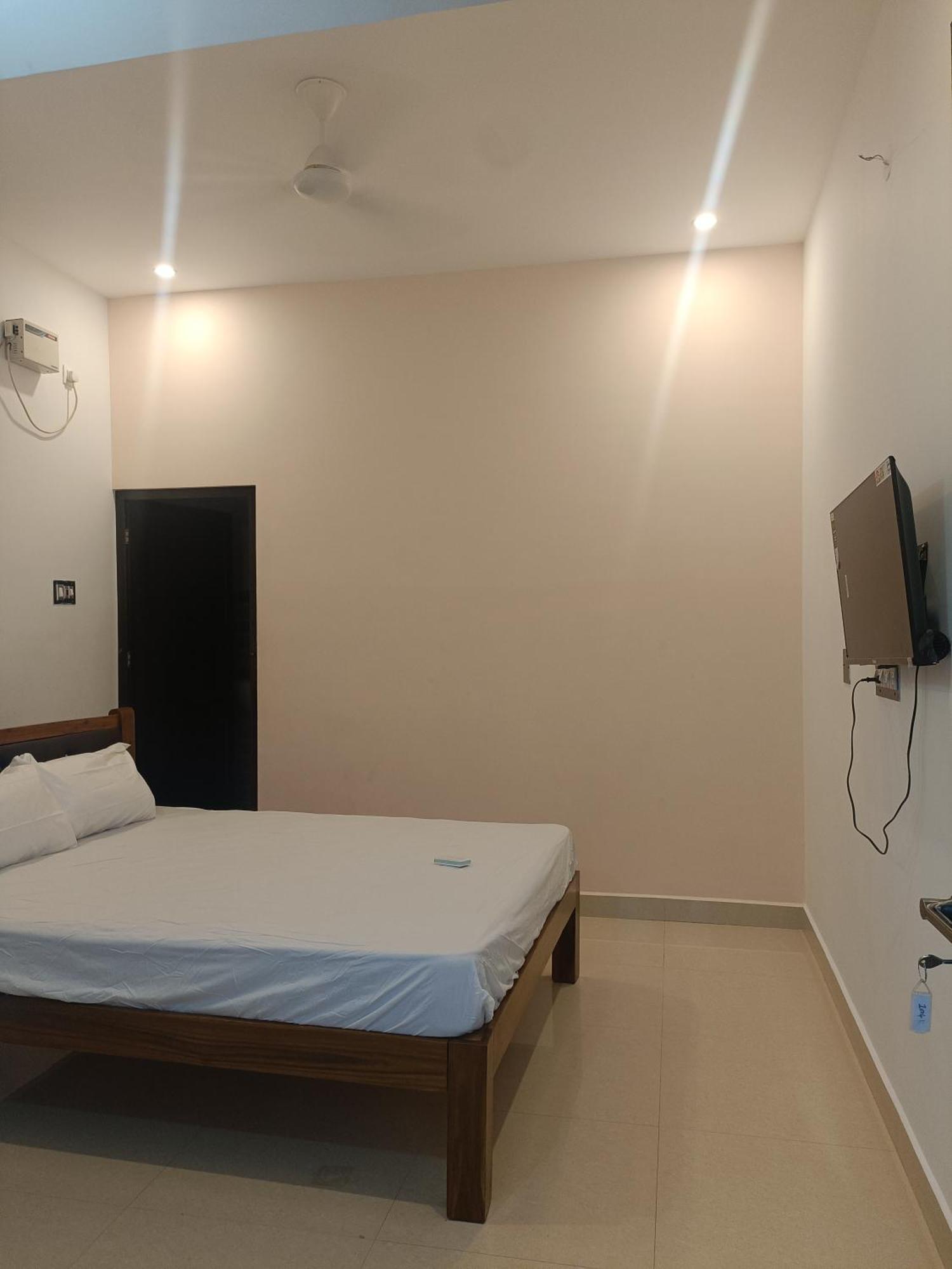 La Starlight Stay Pondicherry Dış mekan fotoğraf